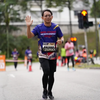 Runner Photo 3711157