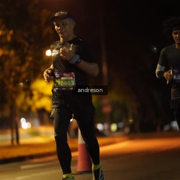 Runner Photo 3711158