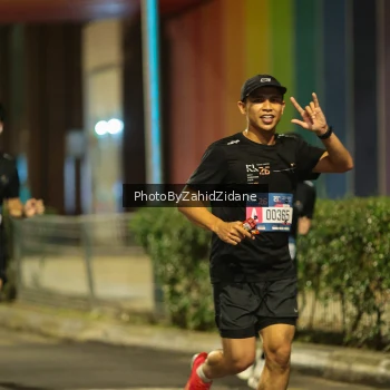 Runner Photo 3711162