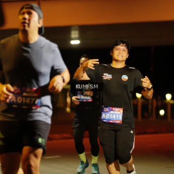 Runner Photo 3711175