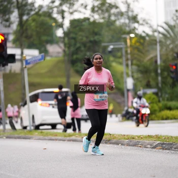 Runner Photo 3711205