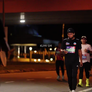 Runner Photo 3711218