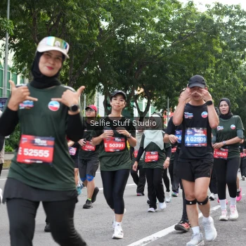 Runner Photo 3711219