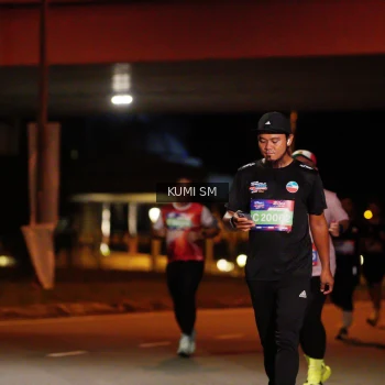 Runner Photo 3711235
