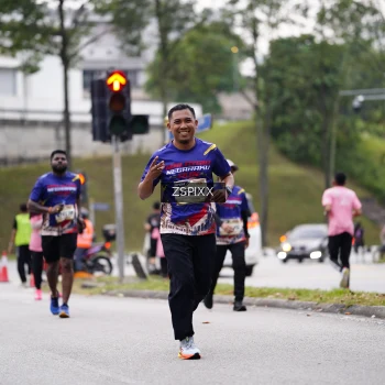 Runner Photo 3711259