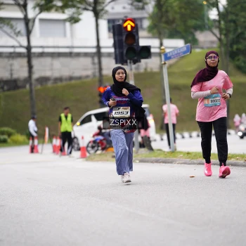 Runner Photo 3711384