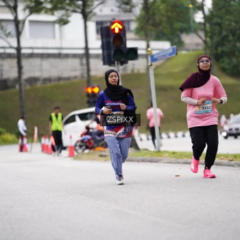 Runner Photo 3711386