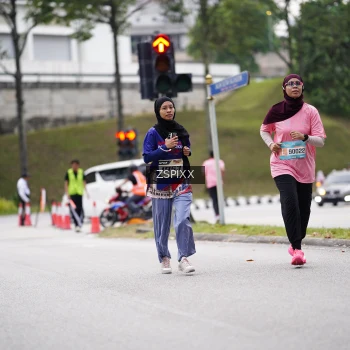 Runner Photo 3711392