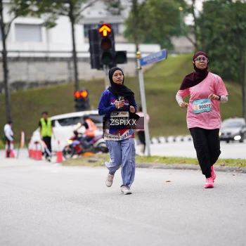 Runner Photo 3711410
