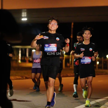 Runner Photo 3711426
