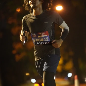 Runner Photo 3711435
