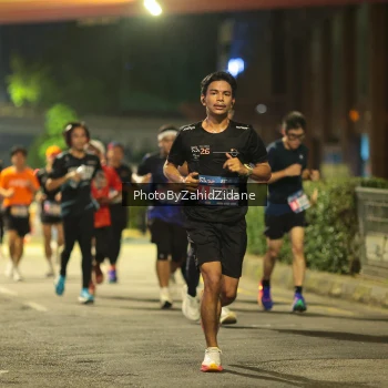 Runner Photo 3711439
