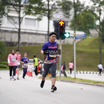 Runner Photo 3711474