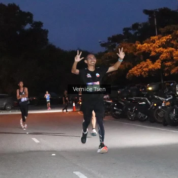 Runner Photo 3711488