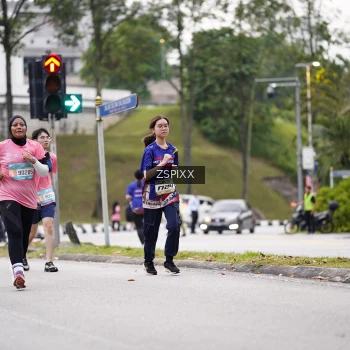 Runner Photo 3711502