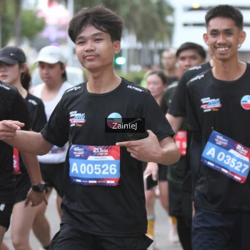 Runner Photo 3711530
