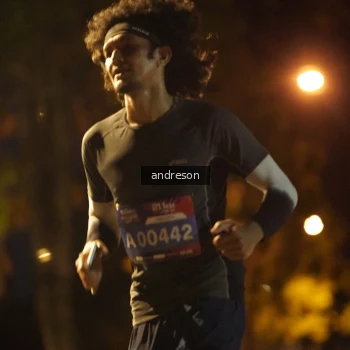 Runner Photo 3711578