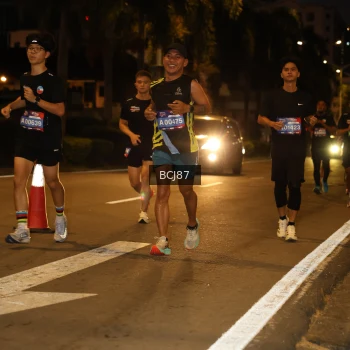Runner Photo 3711601
