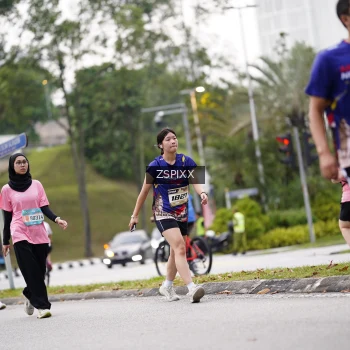 Runner Photo 3711710