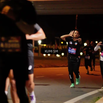 Runner Photo 3711717