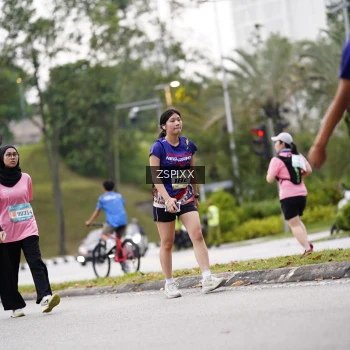 Runner Photo 3711739