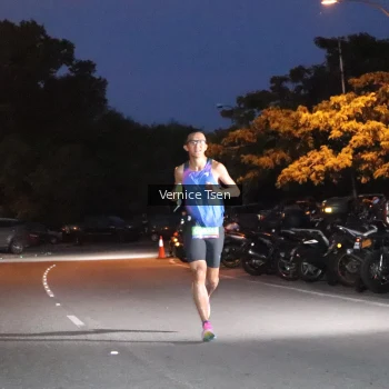 Runner Photo 3711741