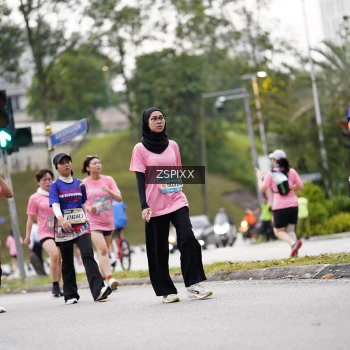 Runner Photo 3711746
