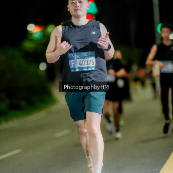 Runner Photo 3711769