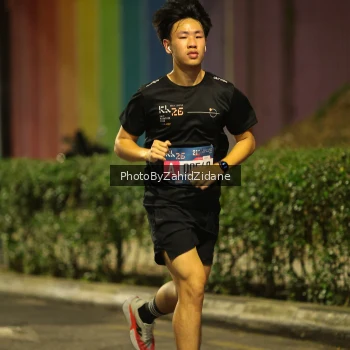 Runner Photo 3711798