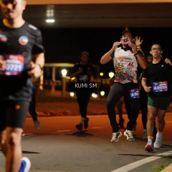 Runner Photo 3711865