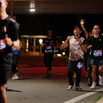 Runner Photo 3711884