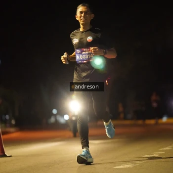 Runner Photo 3711885