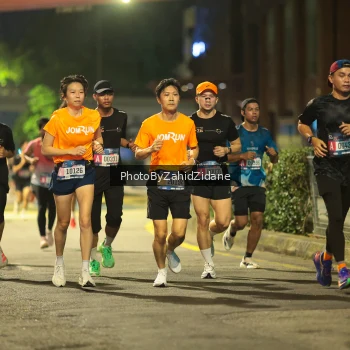 Runner Photo 3711895