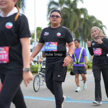 Runner Photo 3711936