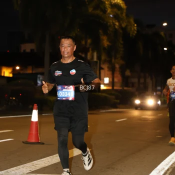 Runner Photo 3711962