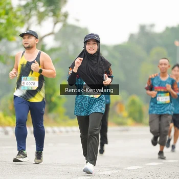 Runner Photo 3711977