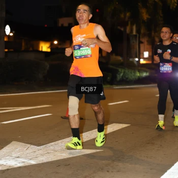 Runner Photo 3712012