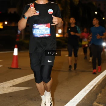 Runner Photo 3712071