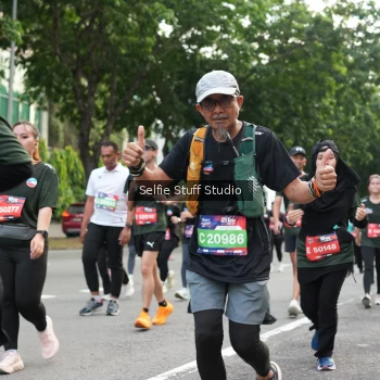 Runner Photo 3712085