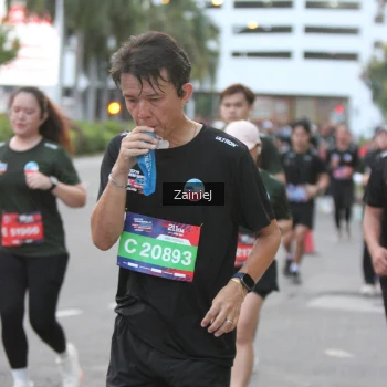 Runner Photo 3712138