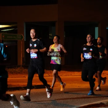 Runner Photo 3712171