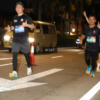 Runner Photo 3712199