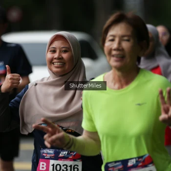Runner Photo 37122