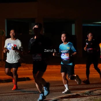 Runner Photo 3712204