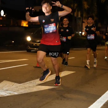 Runner Photo 3712255