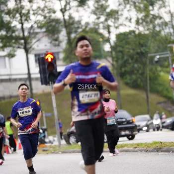 Runner Photo 3712314
