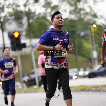 Runner Photo 3712317