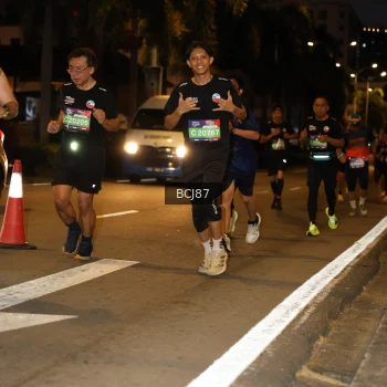 Runner Photo 3712339