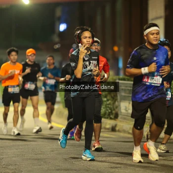 Runner Photo 3712384