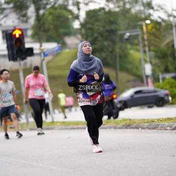 Runner Photo 3712394